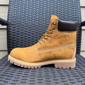 Pharrel Timberland 6 in Ankle Boots